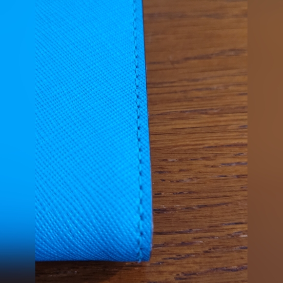 Kate Spade Bifold Wallet Aqua Blue - Picture 7 of 8